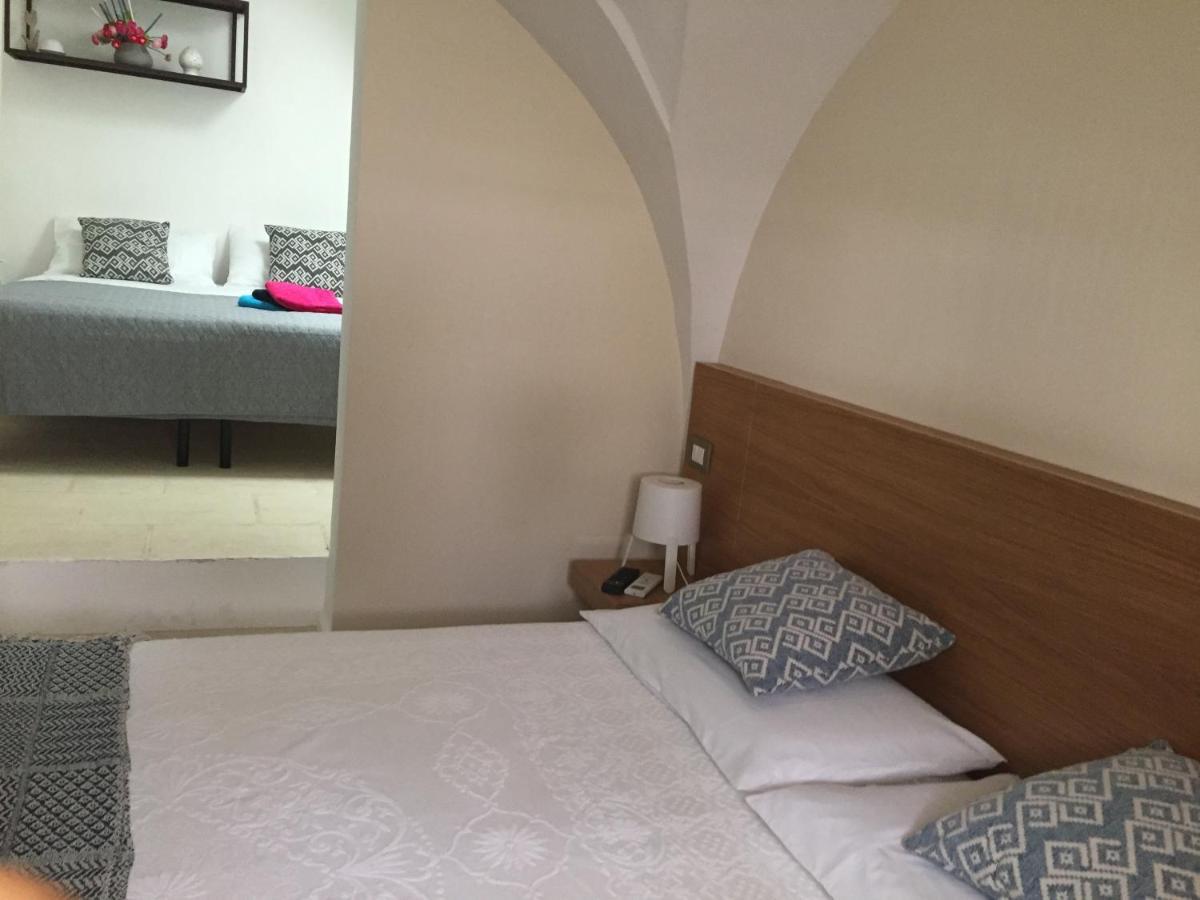 Via Dante Luxury Bed & Breakfast Matino Bagian luar foto